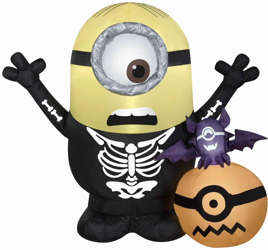 Inflatables * | Gemmy 3.5 Airblown Inflatable Minion Skeleton W/Pumpkin Scene Universal